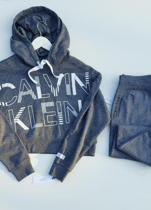Calvin klein костюм оригінал
