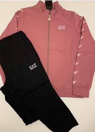 Костюм спортивний