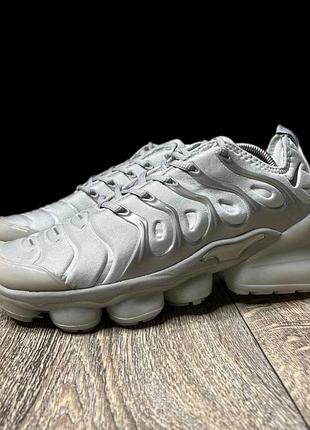 Кроси nike air vapormax plus "silver"