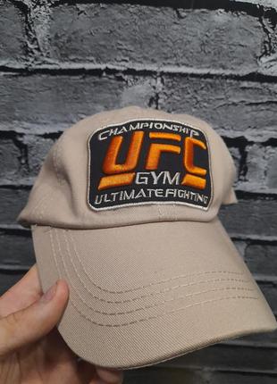 Кепка ufc