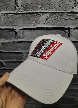 Кепка supreme