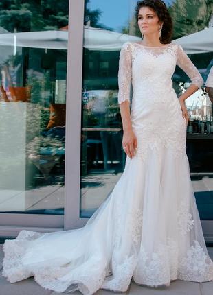 Шикарне весільне плаття рибка кольору айворі1 фото