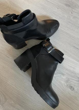 Ботильйони