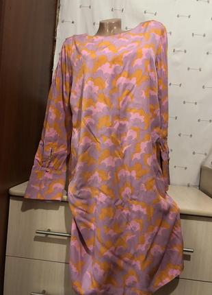 Удобное повседневное платье с длинным рукавом