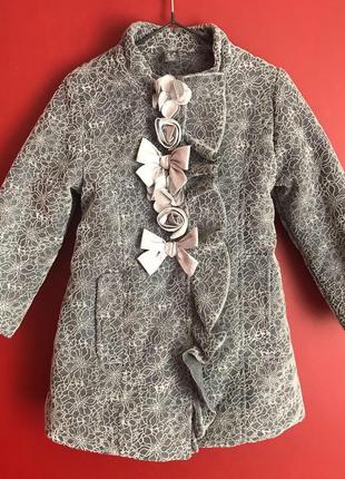 Zara kids / демисезонне пальто / дуже гарне / 98-104 / 3-5р.
