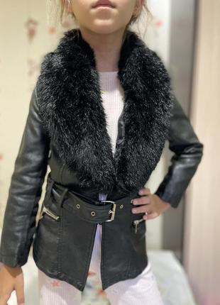 Куртка для дівчинки