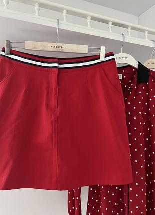 Красная юбка шорты tommy hilfiger2 фото