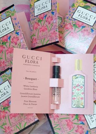 Gucci flora gorgeous gardenia💥edp оригінал мініатюра пробник mini spray 1,5 мл книжка1 фото