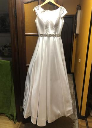Весільне плаття