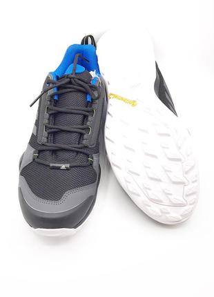 Оригінальні чоловічі кросівки adidas terrex4 фото
