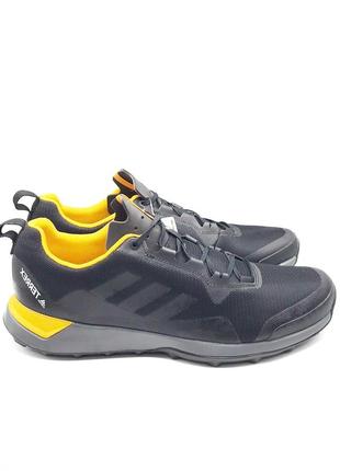 Оригінальні чоловічі кросівки adidas terrex