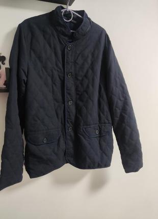 Осіння куртка