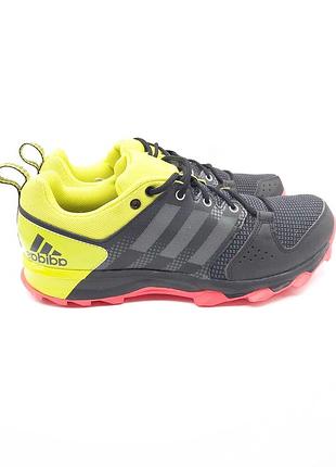 Оригінальні чоловічі кросівки adidas