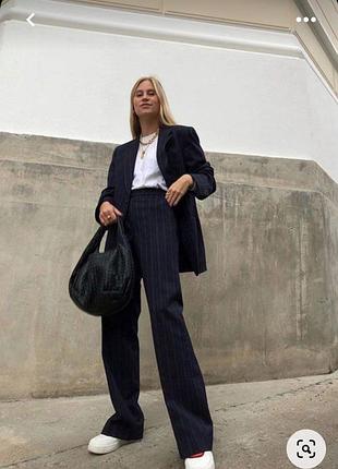 Костюм шерсть у складі