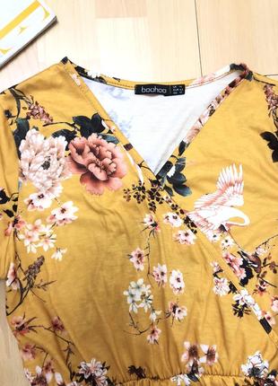 Миле плаття гірчичне жовте квіти boohoo4 фото