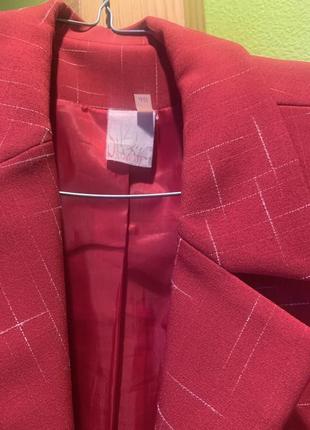 Деловой пиджак, цвет красный , пошит алелье «силует»3 фото