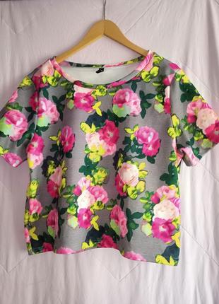 Укороченная блуза из неопрена в цветочный принт,48-54разм,турция.1 фото