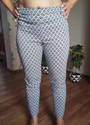 Принтованые повседневные брюки h&m