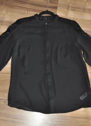 Сорочка f&f з гипюровыми вставками на рукавах s-m