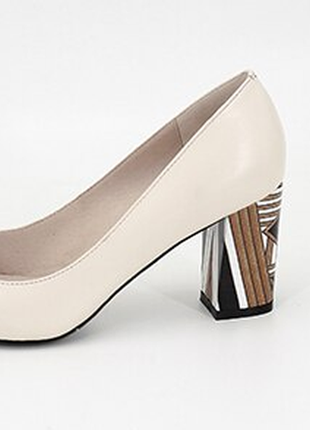 Шкіряні туфлі