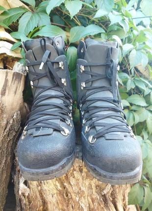 Горные треккинговые ботинки raichle by mammut - 27 см3 фото