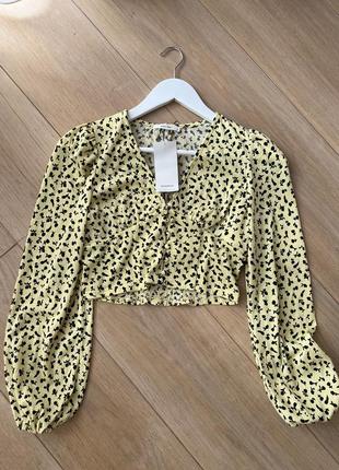 Нова блуза від reserved