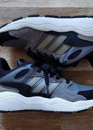 Жіночі кросівки adidas crazychaos3 фото