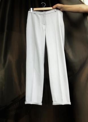 Світло-сірі брюки прямого крою1 фото