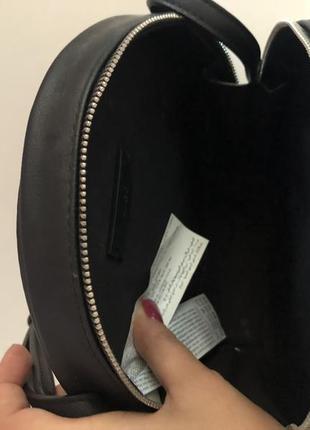 Офигенная сумка черная круглая с заклепками mango3 фото