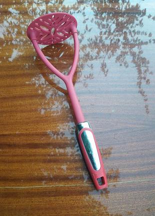 Картофелемялка.