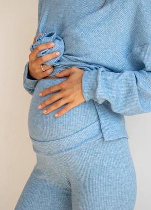 Блакитний трикотажний костюм для вагітних майбутніх мам (блакитний трикотажний костюм для вагітних)2 фото