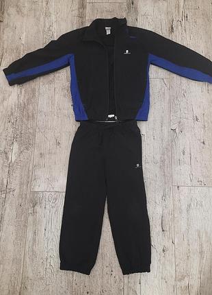 Спортивний костюм decathlon