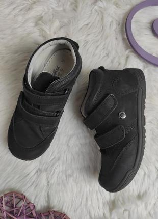 Дитячі черевики bartek на хлопчика, шкіряні чорні на липучках розмір 312 фото