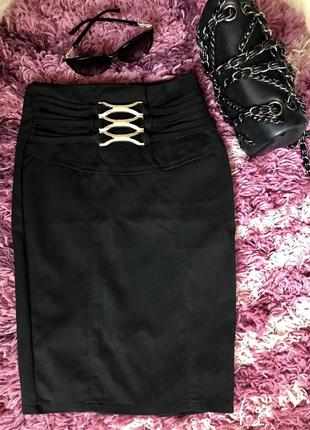 Чёрная юбка