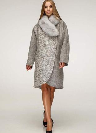Зимнее женское пальто с мехом песца1 фото