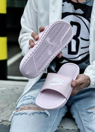 Жіночі шльопанці nike benassi pink 36-37-38-39-405 фото