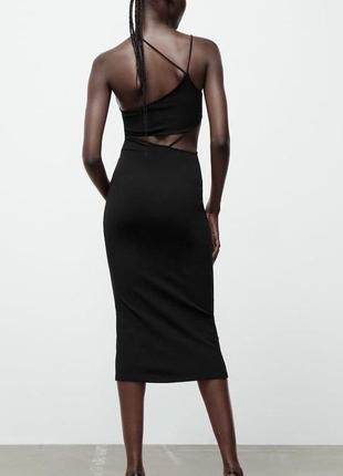Трикотажное чёрное платье с ассиметричными деталями zara6 фото