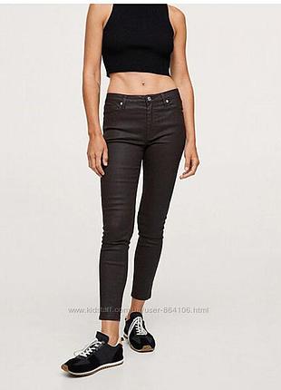 Укорочені вощені джинси-скінні isa