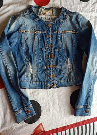 Продам джинсовку 42-44 5