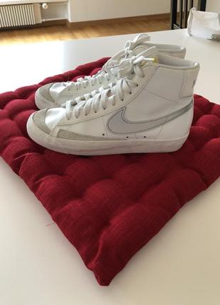 Блейзеры кроссовки nike blazer sneaker1 фото