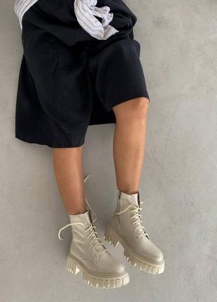 Ботинки женские на шнурке7 фото