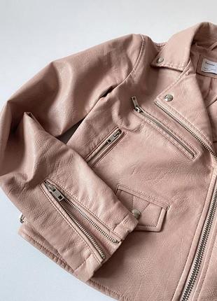 Косуха кожанка