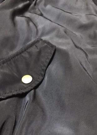 Куртка бомбер темно-синього кольору.3 фото