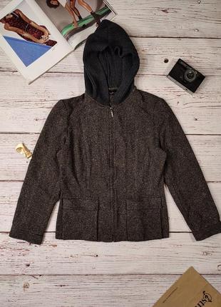Тепла кофта на блискавці з капюшоном
