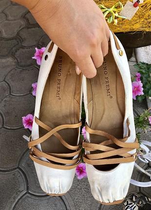 Bruno premi - італійські шкіряні жіночні туфлі