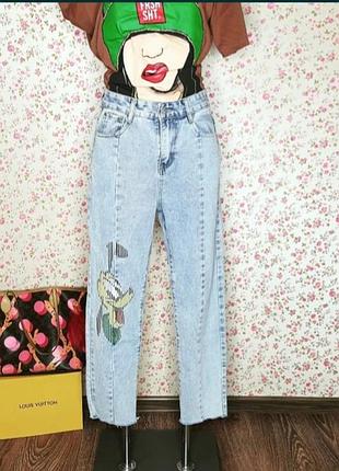 Женские джинсы момы с принтом плуто