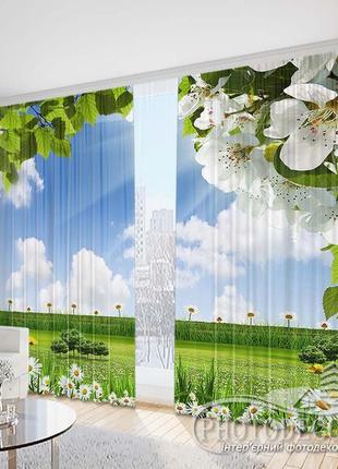 Фото шторы "цветы яблони и ромашки" высота - 2,86м, ширина - 2,76м (2 полотна по 1,38м), тесьма