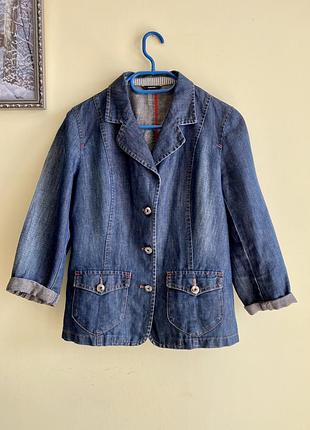 Джинсовий піджак жакет s-m розмір
