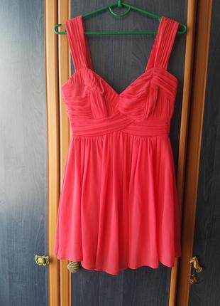 Нарядное платье