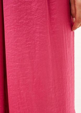 Яскраві рожеві брюки палаццо з розрізами5 фото